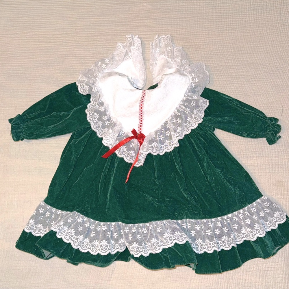 Vintage 1980’s Green Velvet Ruffle Dress